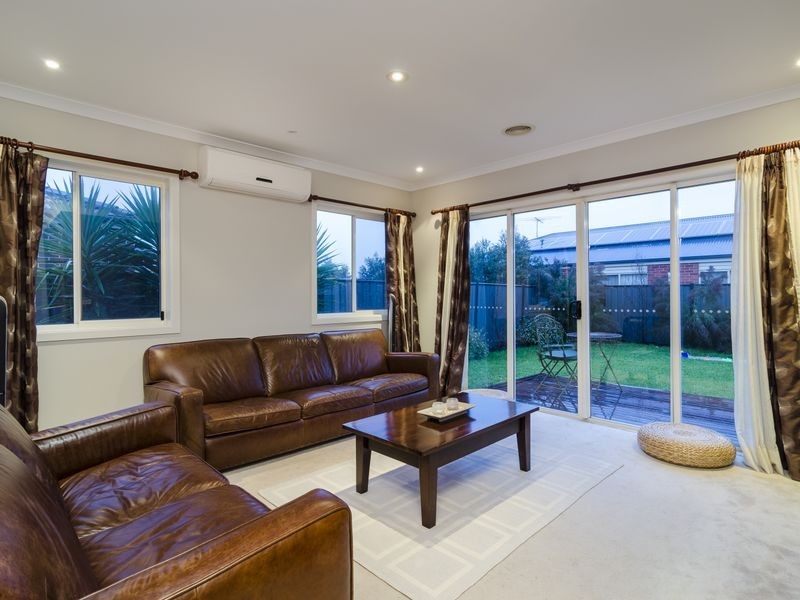 No. 2 Villiers Drive, Point Cook VIC 3030