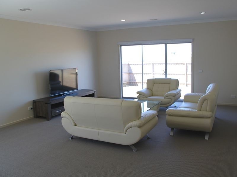24 Orpheus Street, Point Cook VIC 3030