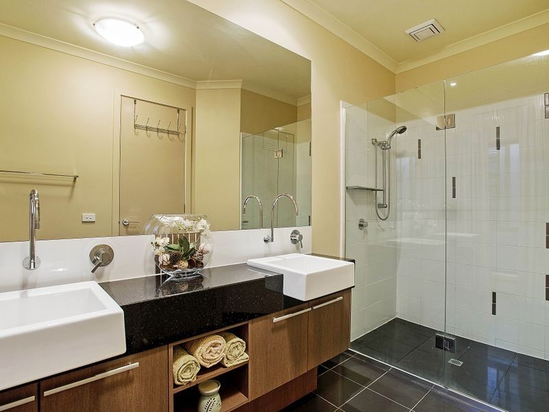 14 Lincoln Heath Boulevard, Point Cook VIC 3030