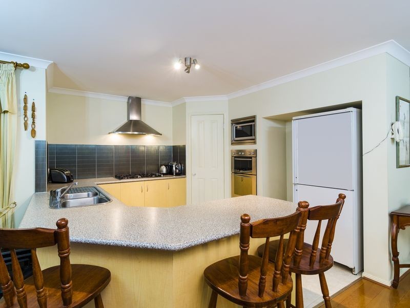 20 Sumner Crescent, Point Cook VIC 3030