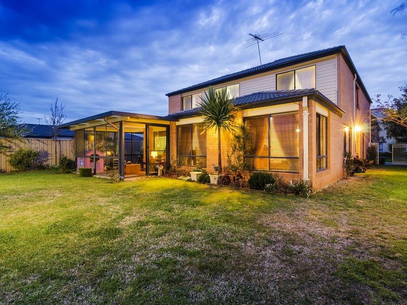 20 Sumner Crescent, Point Cook VIC 3030