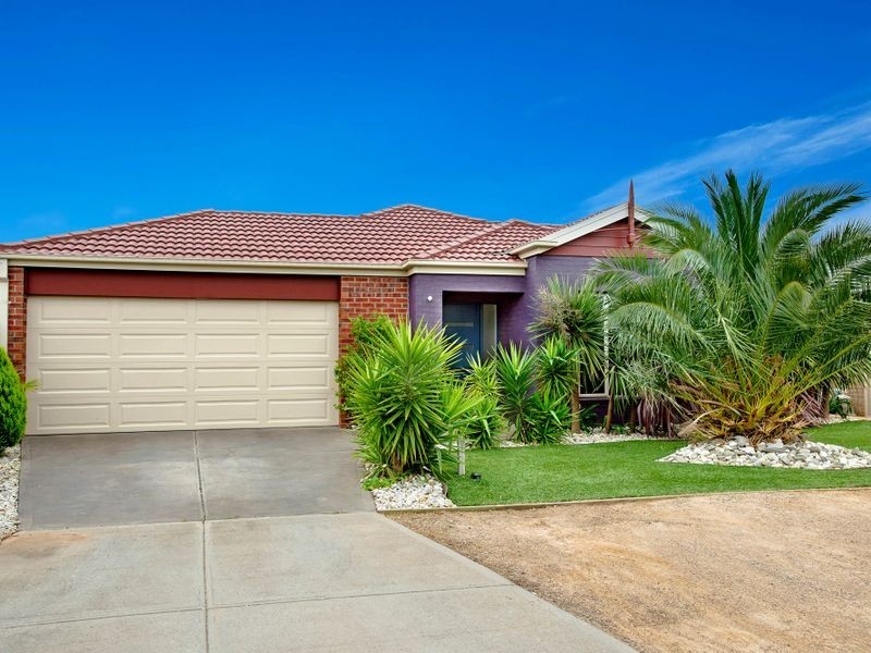 3 Baltimore Drive, Point Cook VIC 3030