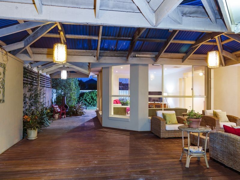 74 Glastonbury Circuit, Point Cook VIC 3030