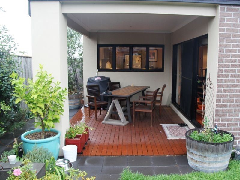 5 Black Court, Williams Landing VIC 3027