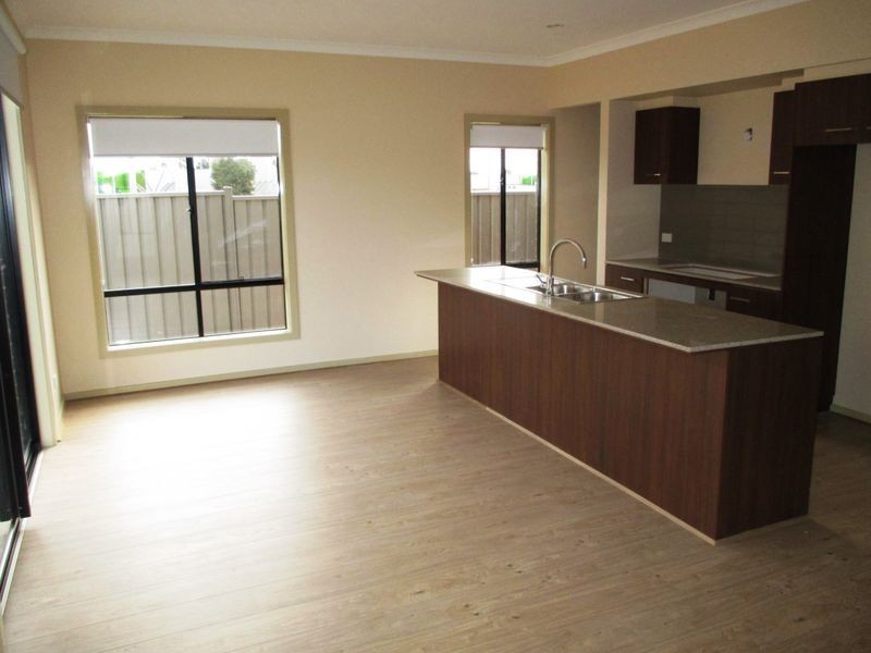 47 Broadstone Way, Point Cook VIC 3030