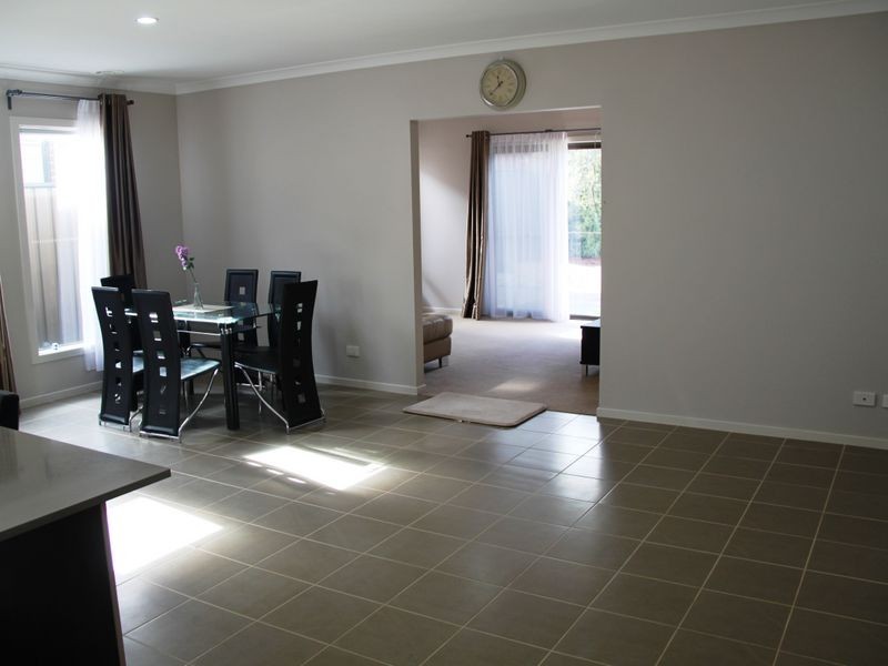 59 Florey Avenue, Point Cook VIC 3030