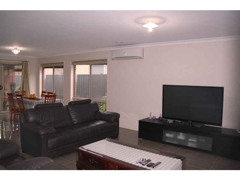 3 Fontana Avenue, Point Cook VIC 3030