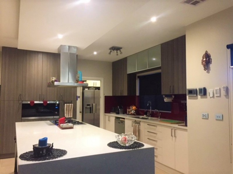 10 Cordner Way, Point Cook VIC 3030