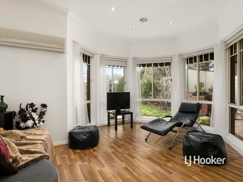 18 Carshalton Court, Hoppers Crossing VIC 3029