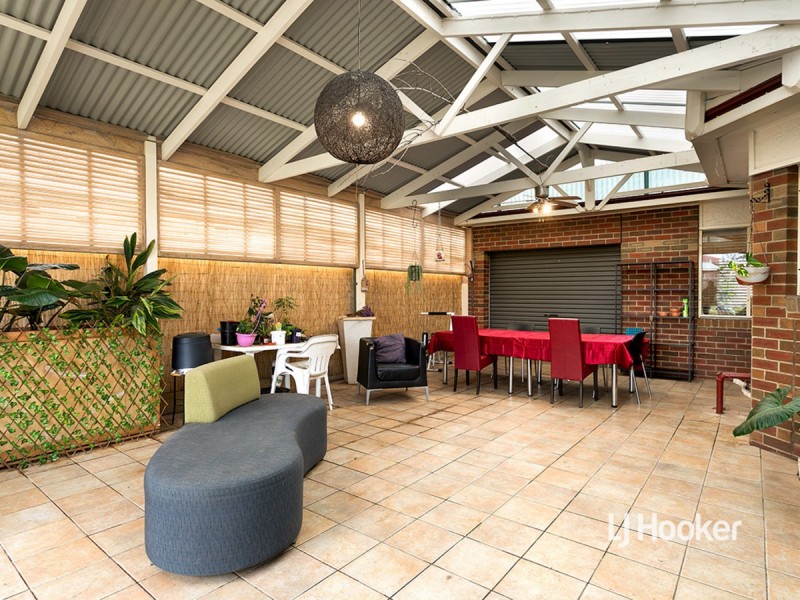 18 Carshalton Court, Hoppers Crossing VIC 3029
