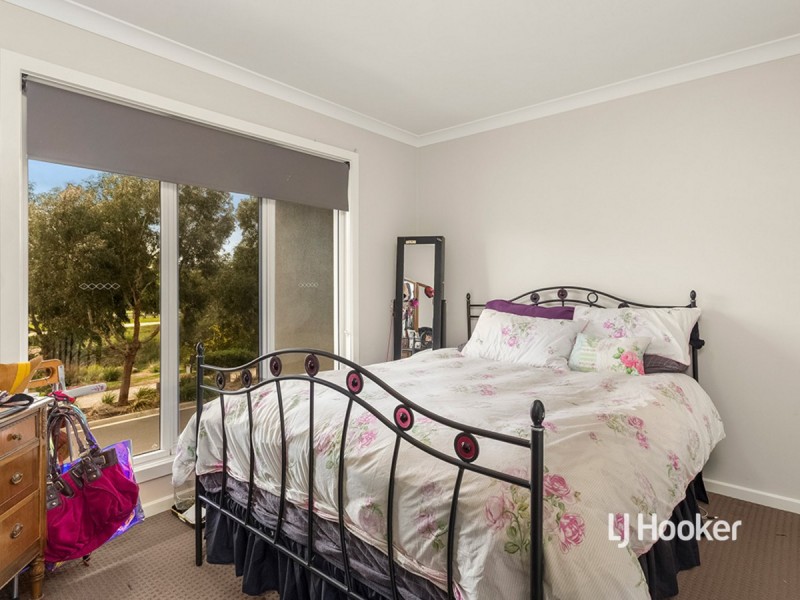 18A Honolulu Drive, Point Cook VIC 3030