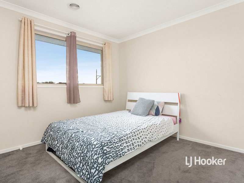 2 Corymbia Court, Truganina VIC 3029