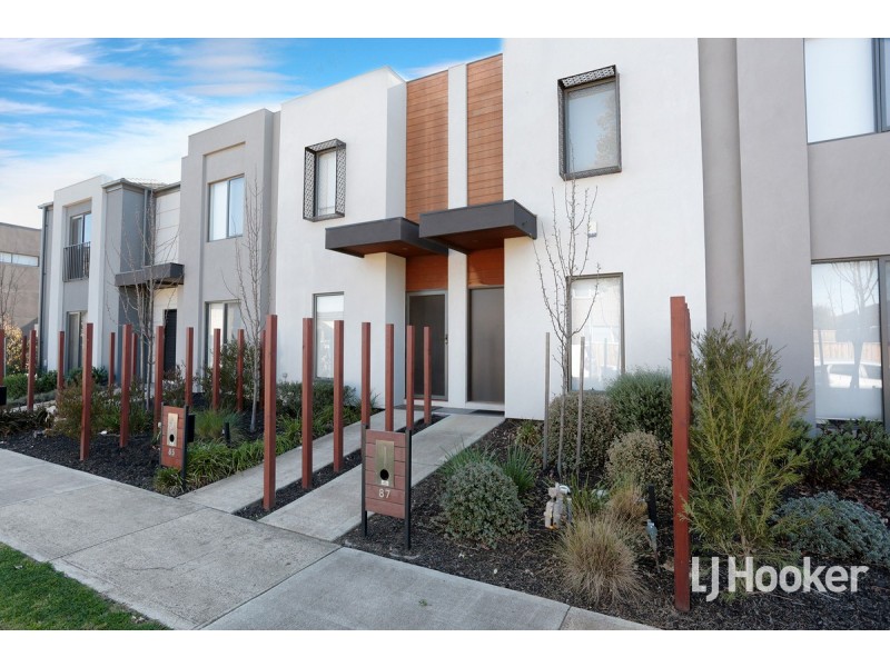 87 Campaspe Way, Point Cook VIC 3030