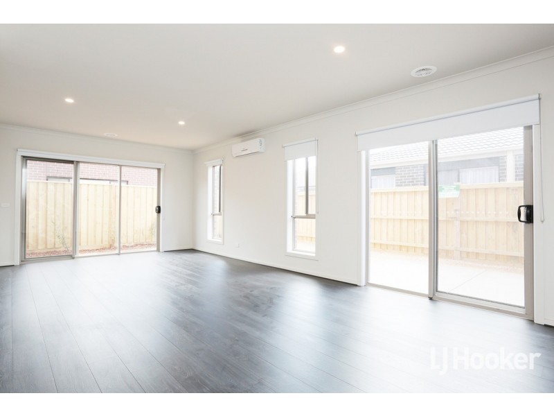 25 Seed Avenue, Truganina VIC 3029