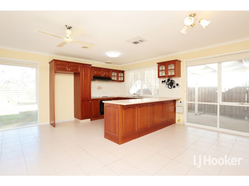 53 Flinders Crescent, Wyndham Vale VIC 3024