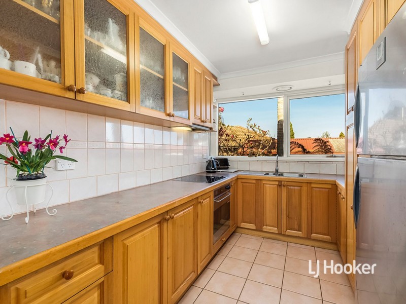 86 Tiverton Drive, Mulgrave VIC 3170