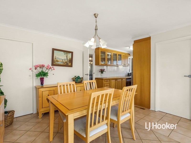 86 Tiverton Drive, Mulgrave VIC 3170