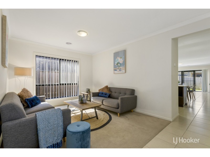 19 Seacoast Street, Point Cook VIC 3030