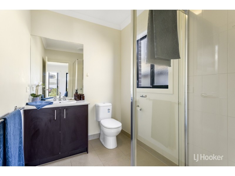 19 Seacoast Street, Point Cook VIC 3030