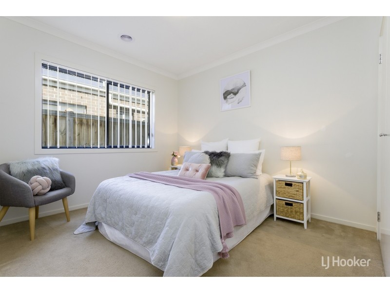 19 Seacoast Street, Point Cook VIC 3030