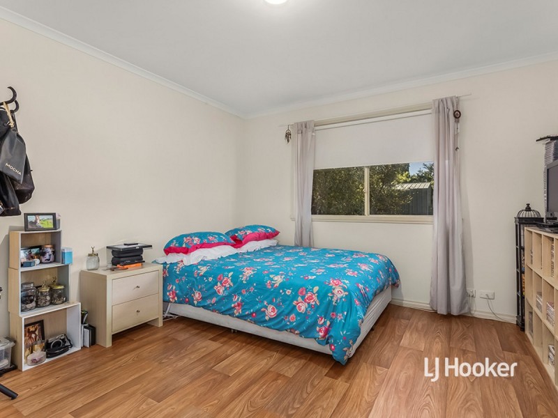 17 Seaside Close, Seabrook VIC 3028