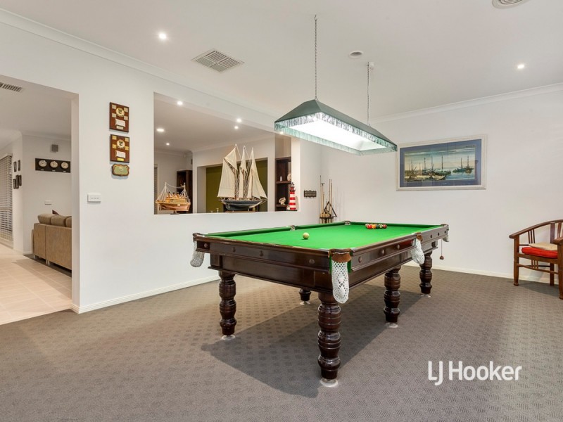 15 Dargy Amble, Point Cook VIC 3030