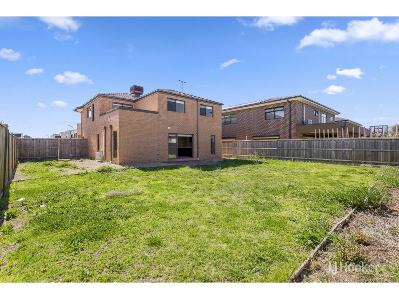 7 Kosa Avenue, Sunshine West VIC 3020