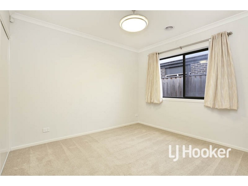 40 Hollywood Avenue, Point Cook VIC 3030