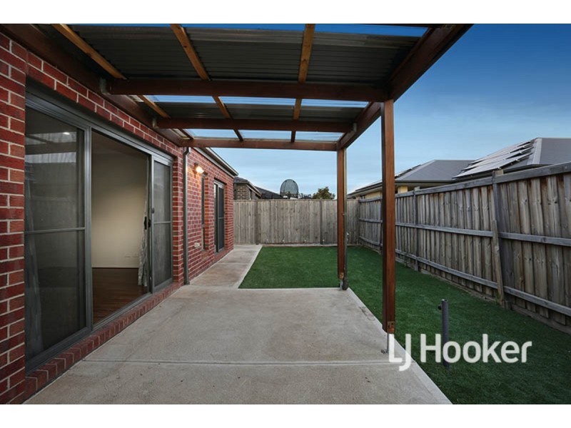40 Hollywood Avenue, Point Cook VIC 3030