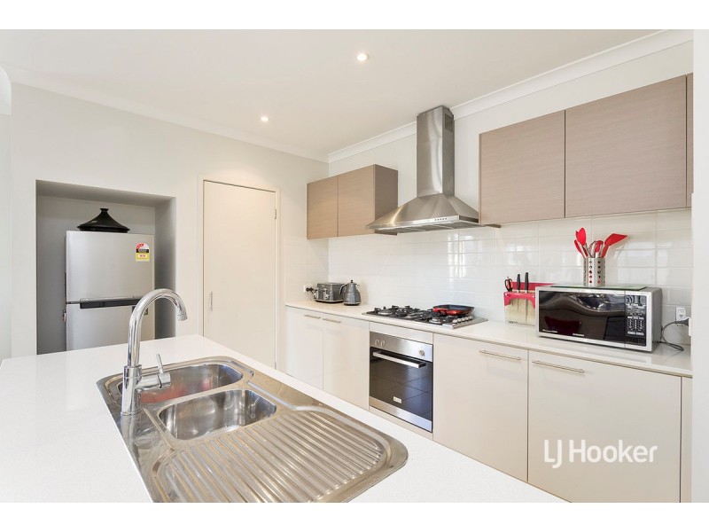 89 Tristania Drive, Point Cook VIC 3030