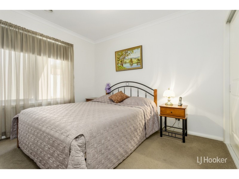 3/39 La Rochelle Boulevard, Point Cook VIC 3030