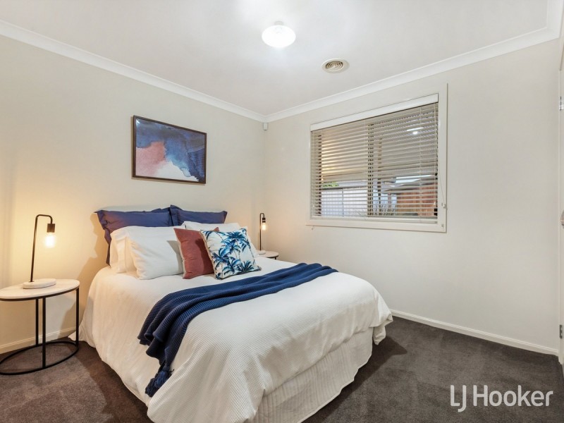 37 Peppertree Drive, Point Cook VIC 3030
