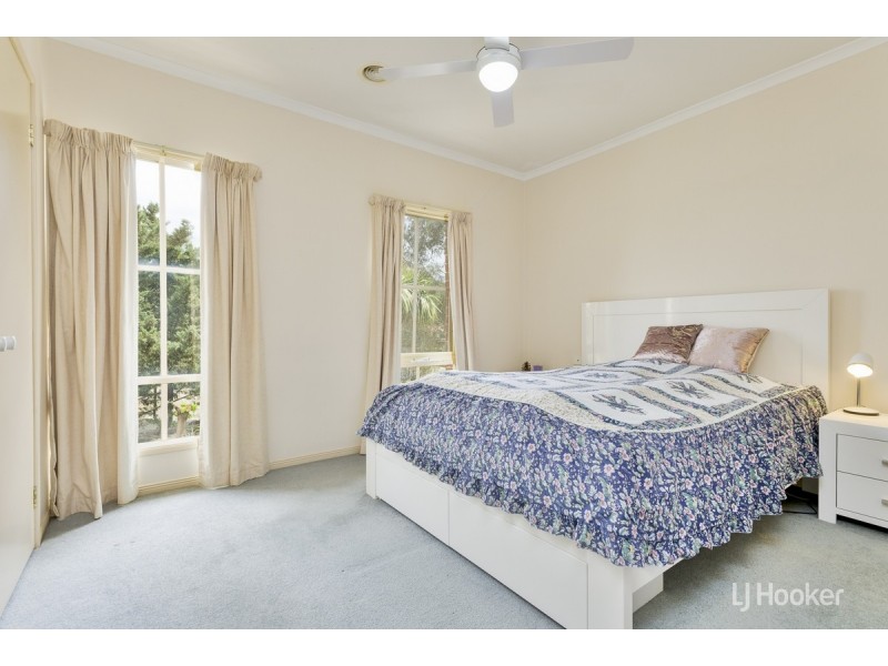 13 Cropley Court, Seabrook VIC 3028