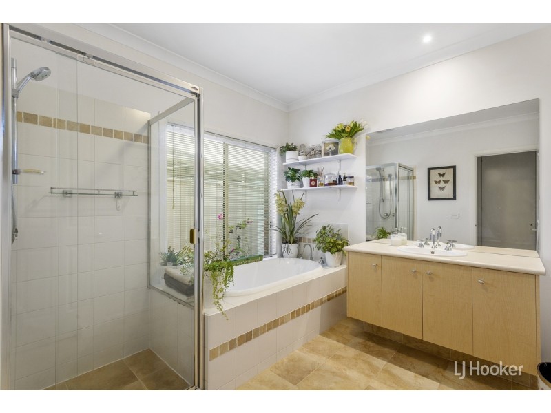 3 Ibiza Court, Point Cook VIC 3030