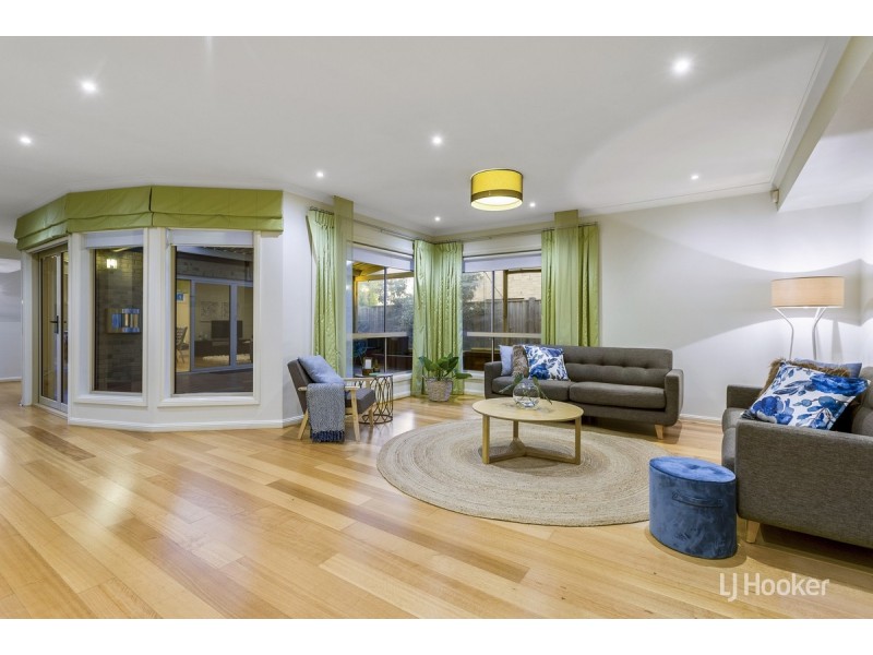 12 Lincoln Heath Boulevard, Point Cook VIC 3030