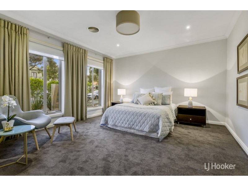 12 Lincoln Heath Boulevard, Point Cook VIC 3030