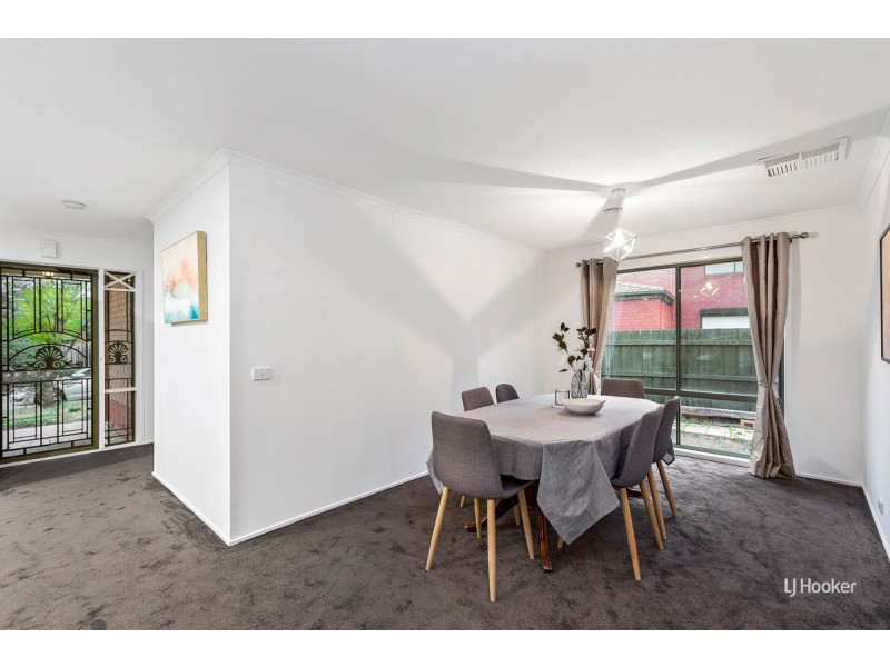 13 Willowgreen Way, Point Cook VIC 3030