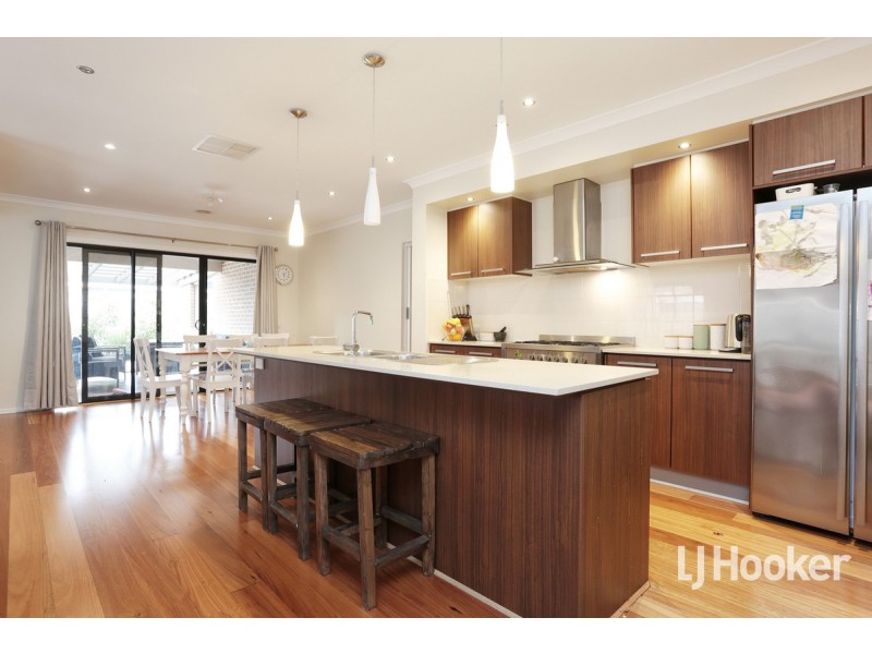45 Tropic Circuit, Point Cook VIC 3030
