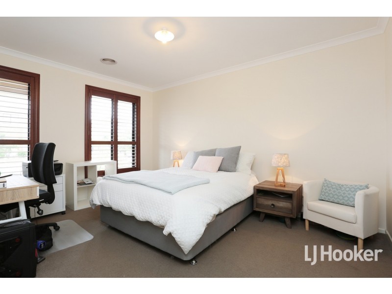 45 Tropic Circuit, Point Cook VIC 3030