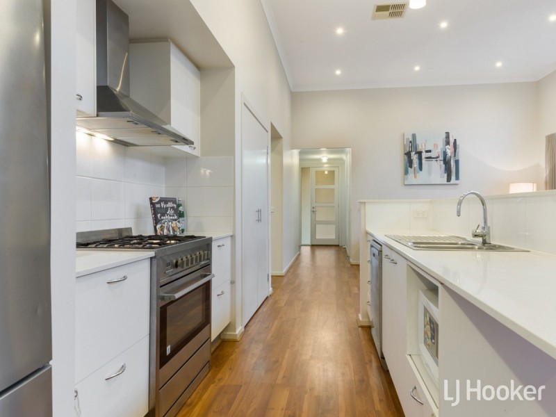 30 Lockheed Parade, Point Cook VIC 3030