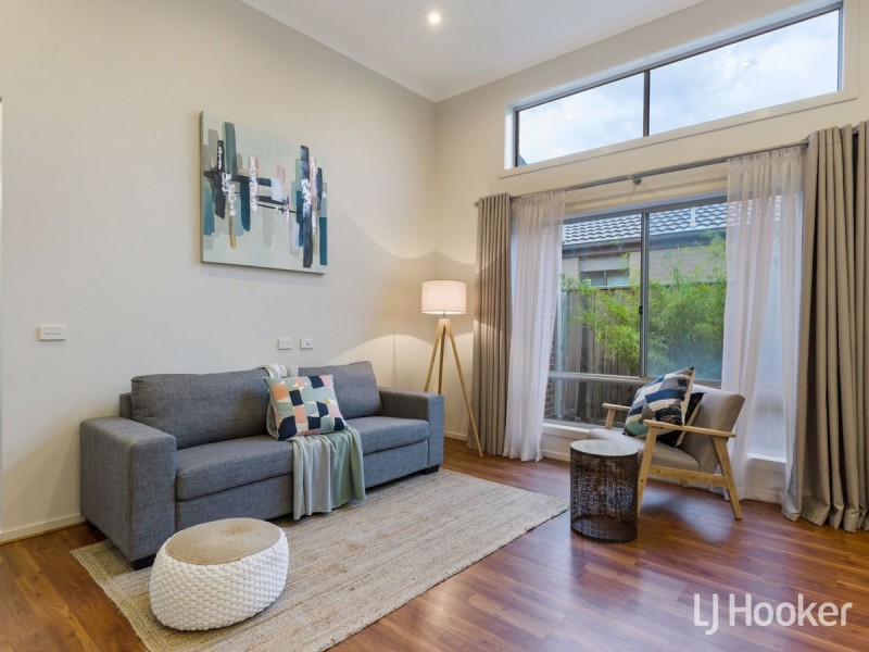 30 Lockheed Parade, Point Cook VIC 3030