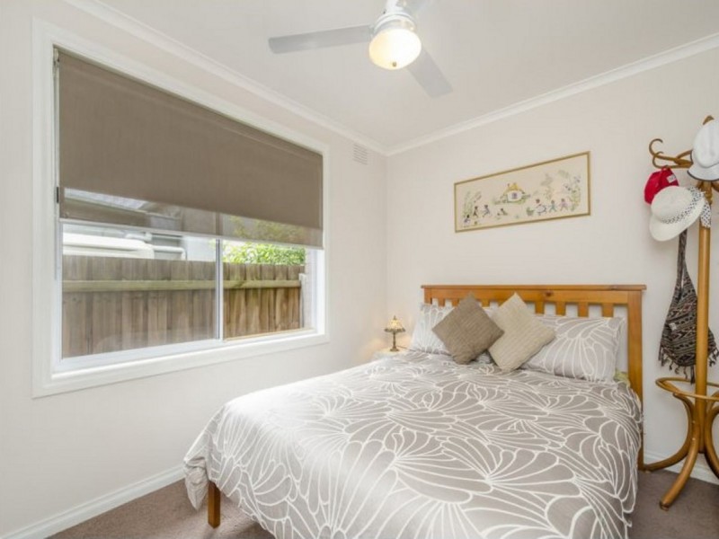 1 Mirls Street, Newport VIC 3015