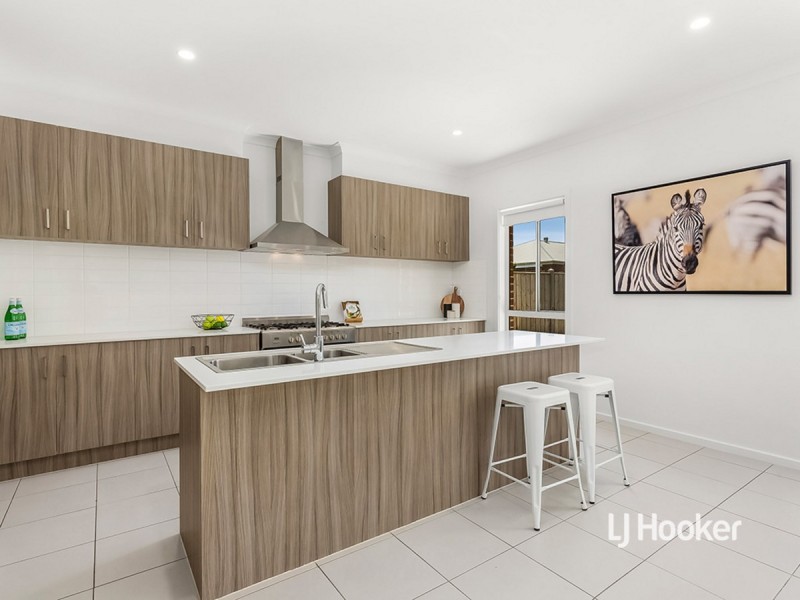 63 Waves Drive, Point Cook VIC 3030