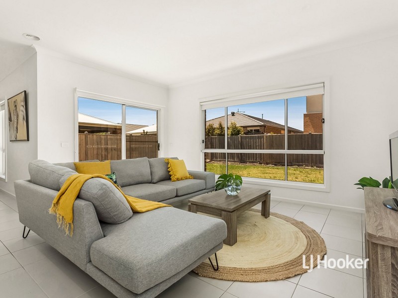63 Waves Drive, Point Cook VIC 3030