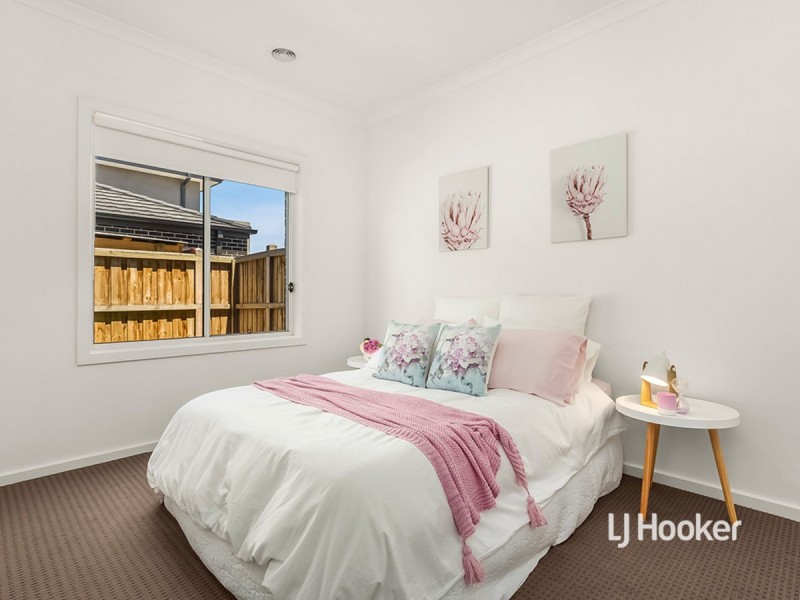 63 Waves Drive, Point Cook VIC 3030