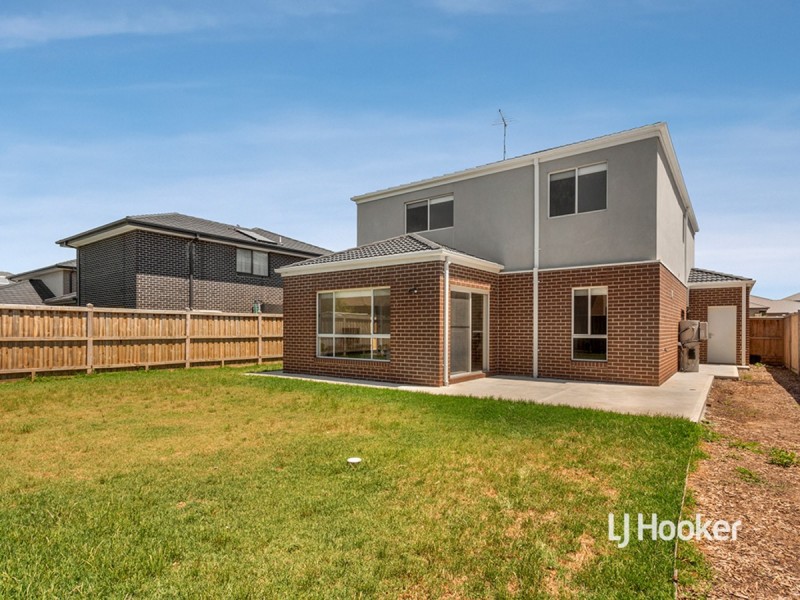 63 Waves Drive, Point Cook VIC 3030