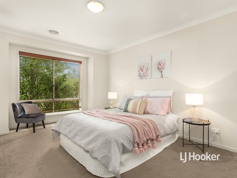 8 Surveyor Street, Wyndham Vale VIC 3024