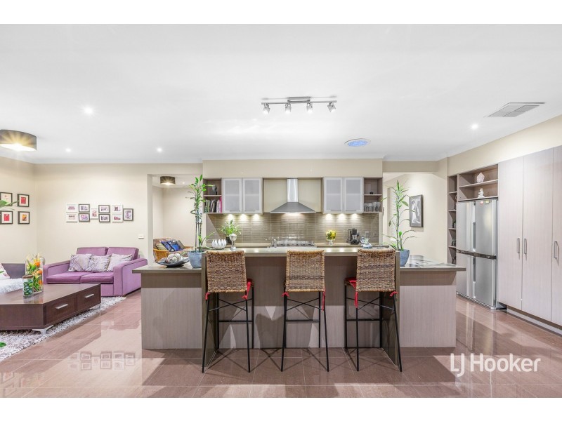 9 Vasto Drive, Point Cook VIC 3030