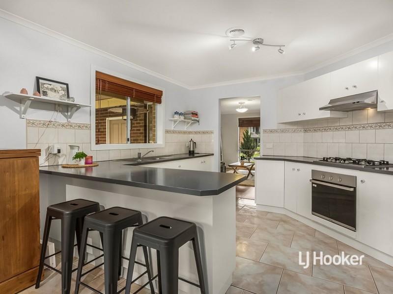 25 Truganina Avenue, Seabrook VIC 3028