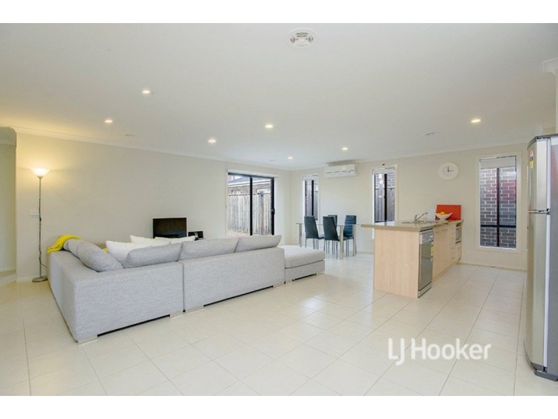 1 Lorne Way, Point Cook VIC 3030